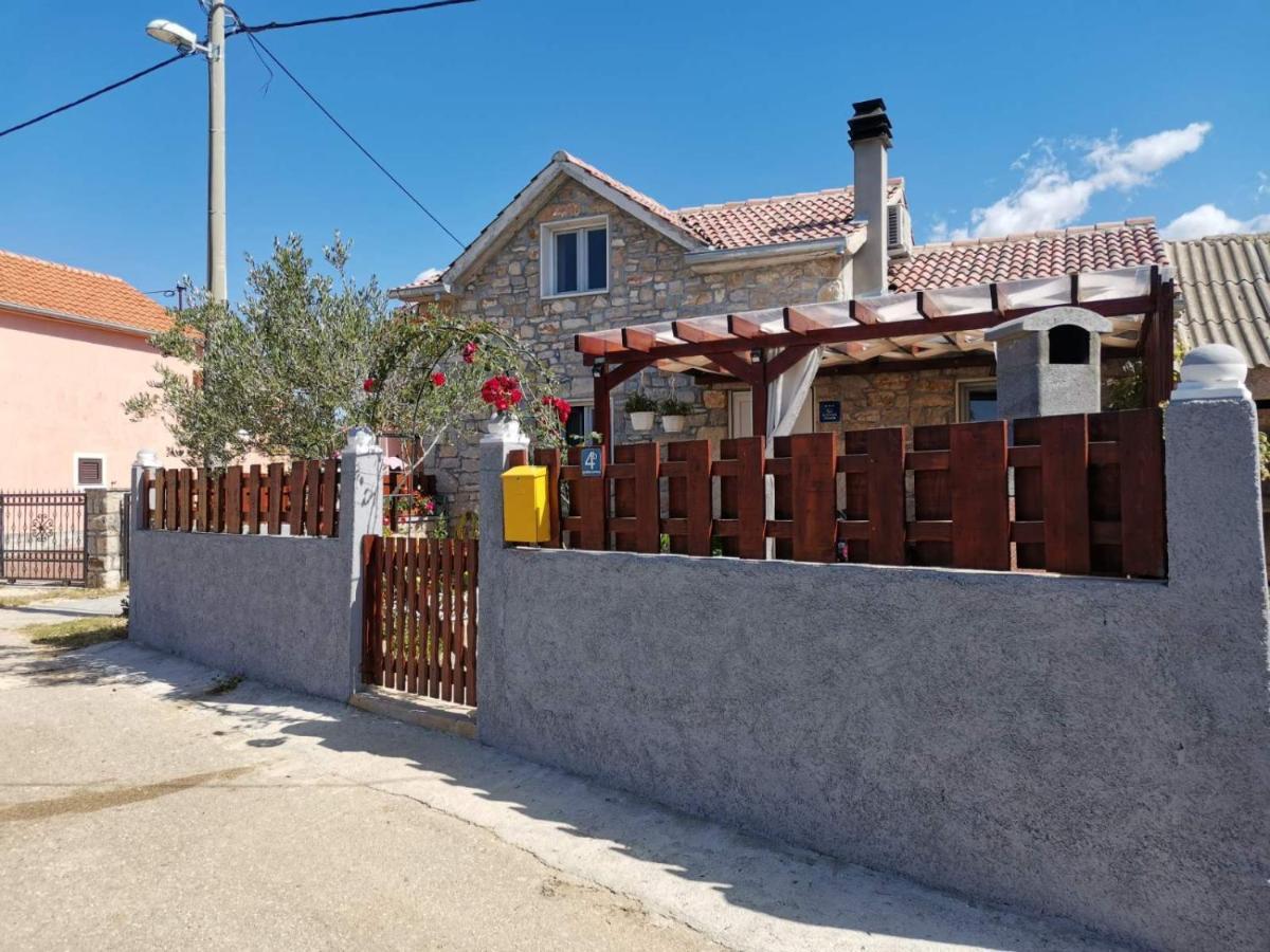 Kuca Za Odmor Delfina Villa Slivnica Exteriör bild