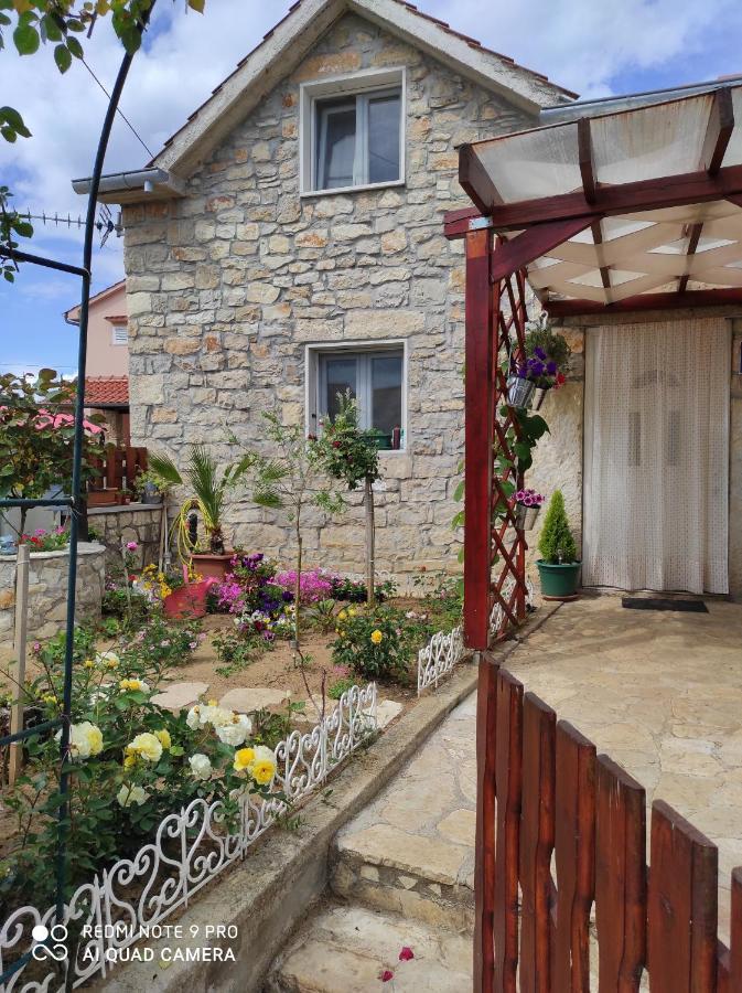 Kuca Za Odmor Delfina Villa Slivnica Exteriör bild
