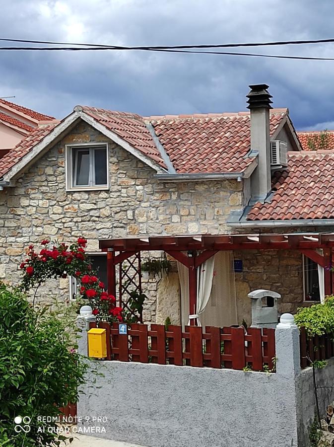 Kuca Za Odmor Delfina Villa Slivnica Exteriör bild